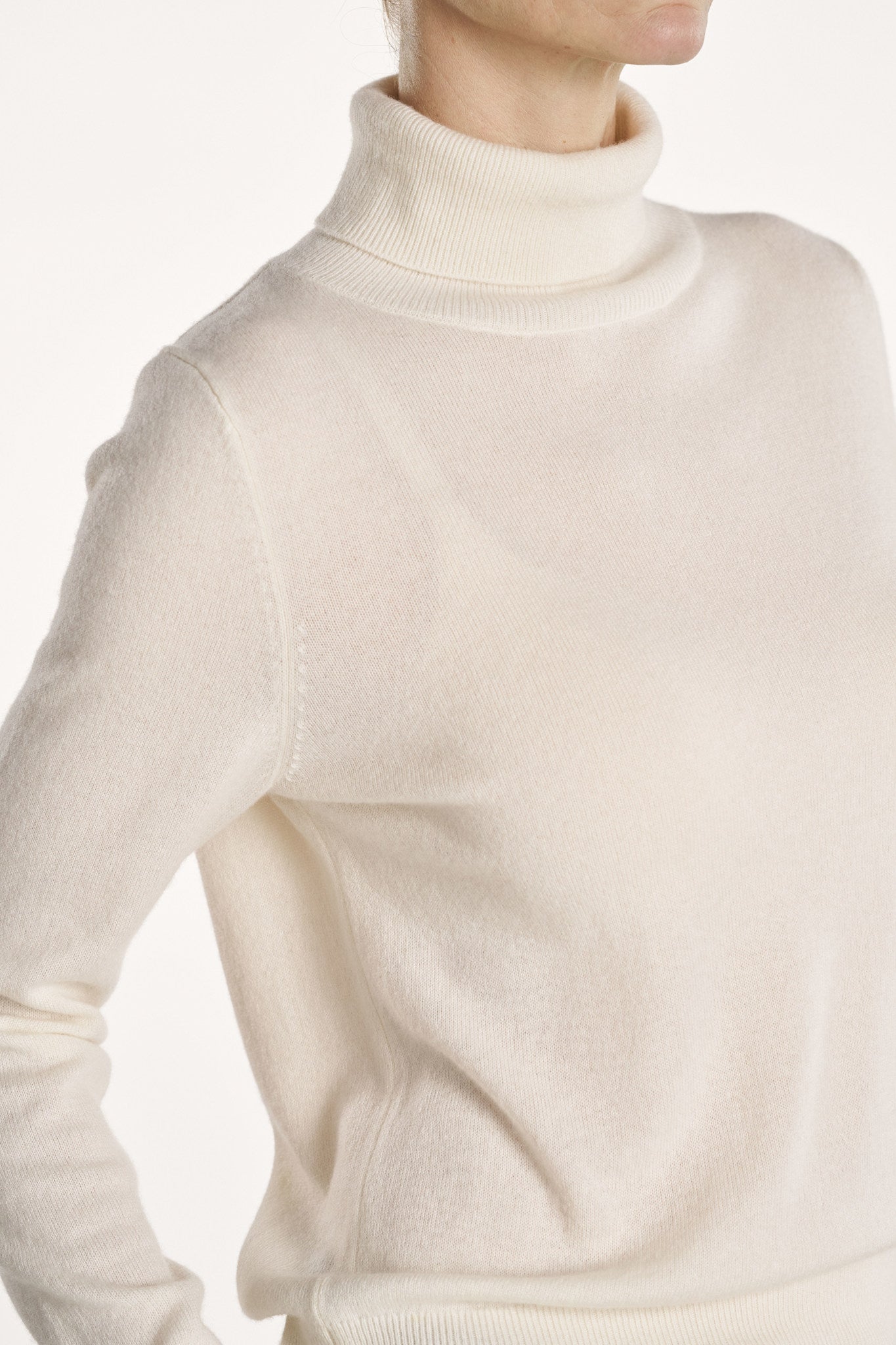 Pia Turtleneck - Off White