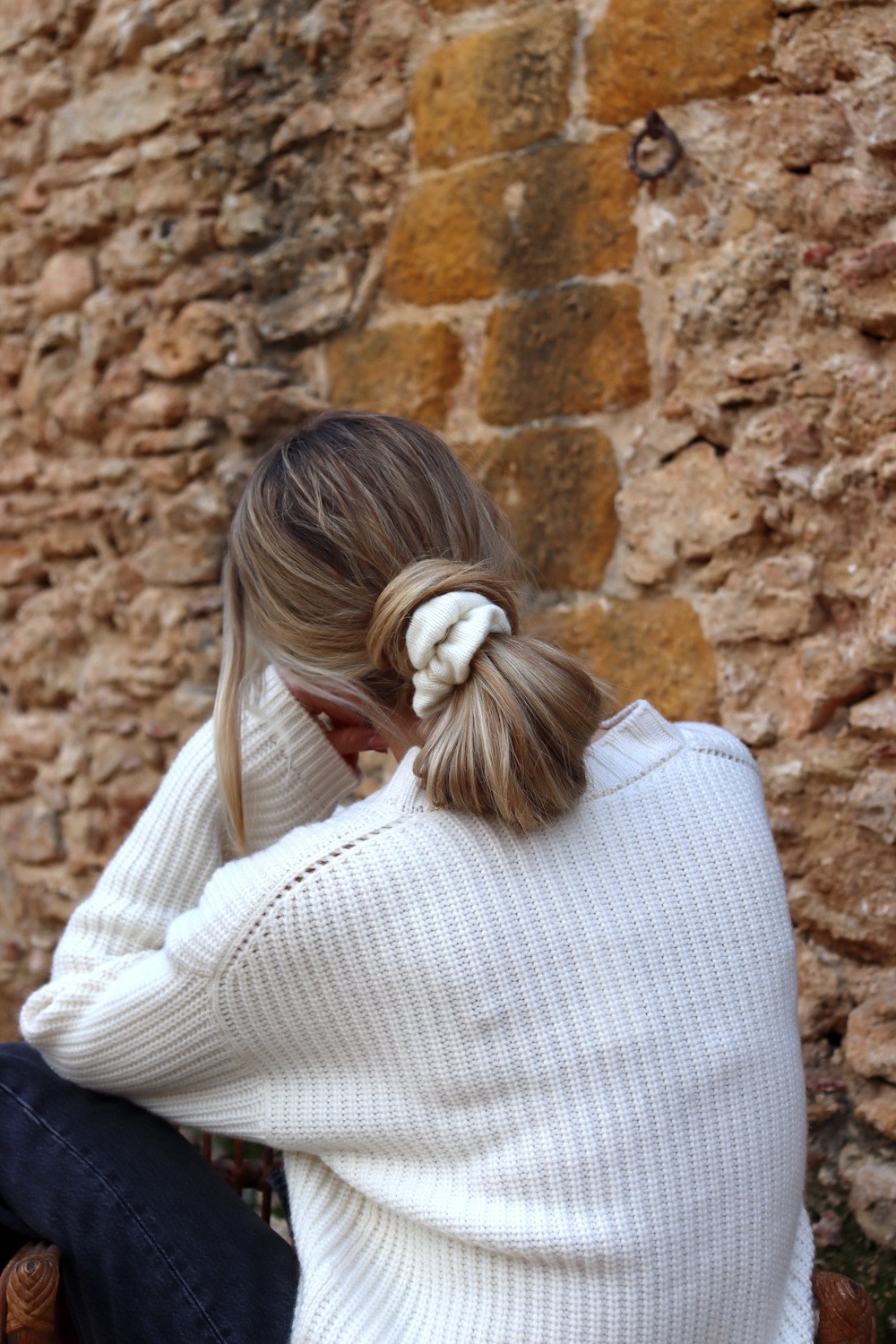 Small Scrunchie - Off White