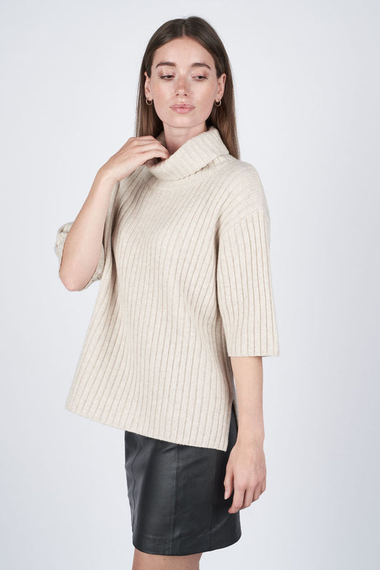 O'TAY Irina T-Shirt Blouses Warm Beige