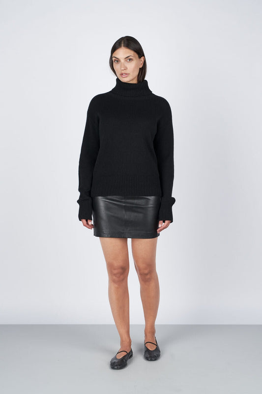 Merle Jumper - Black