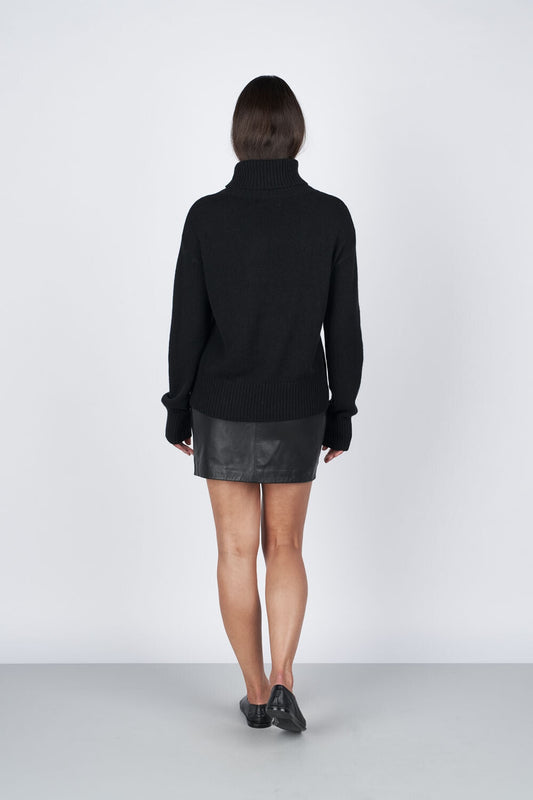 Merle Jumper - Black