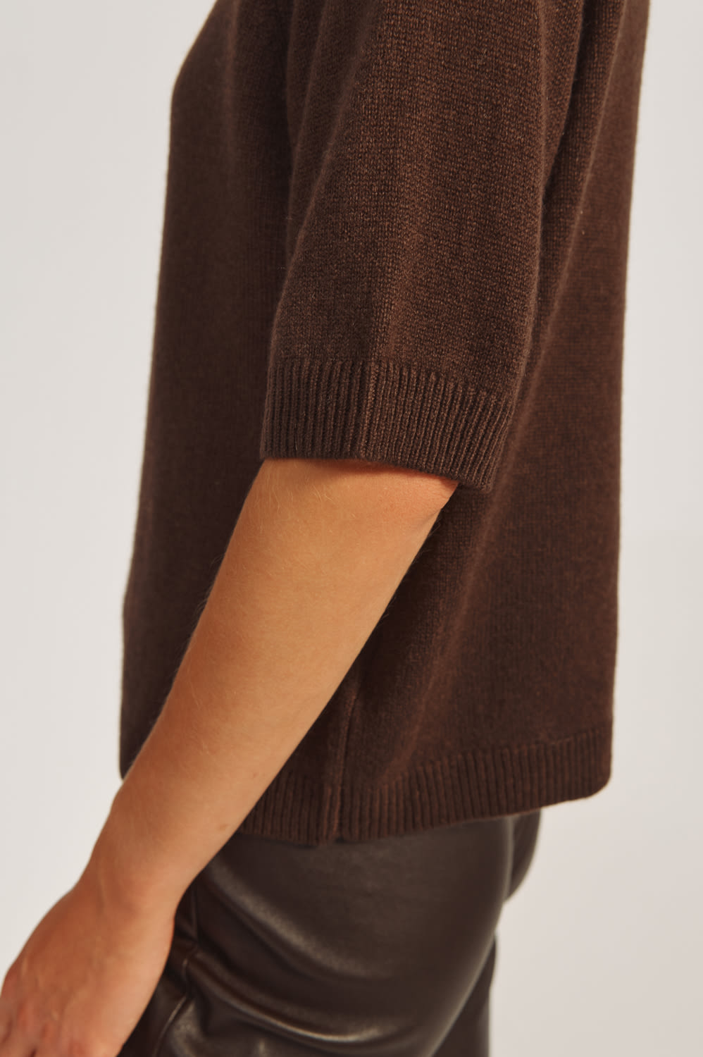 Laura T-Shirt - Espresso