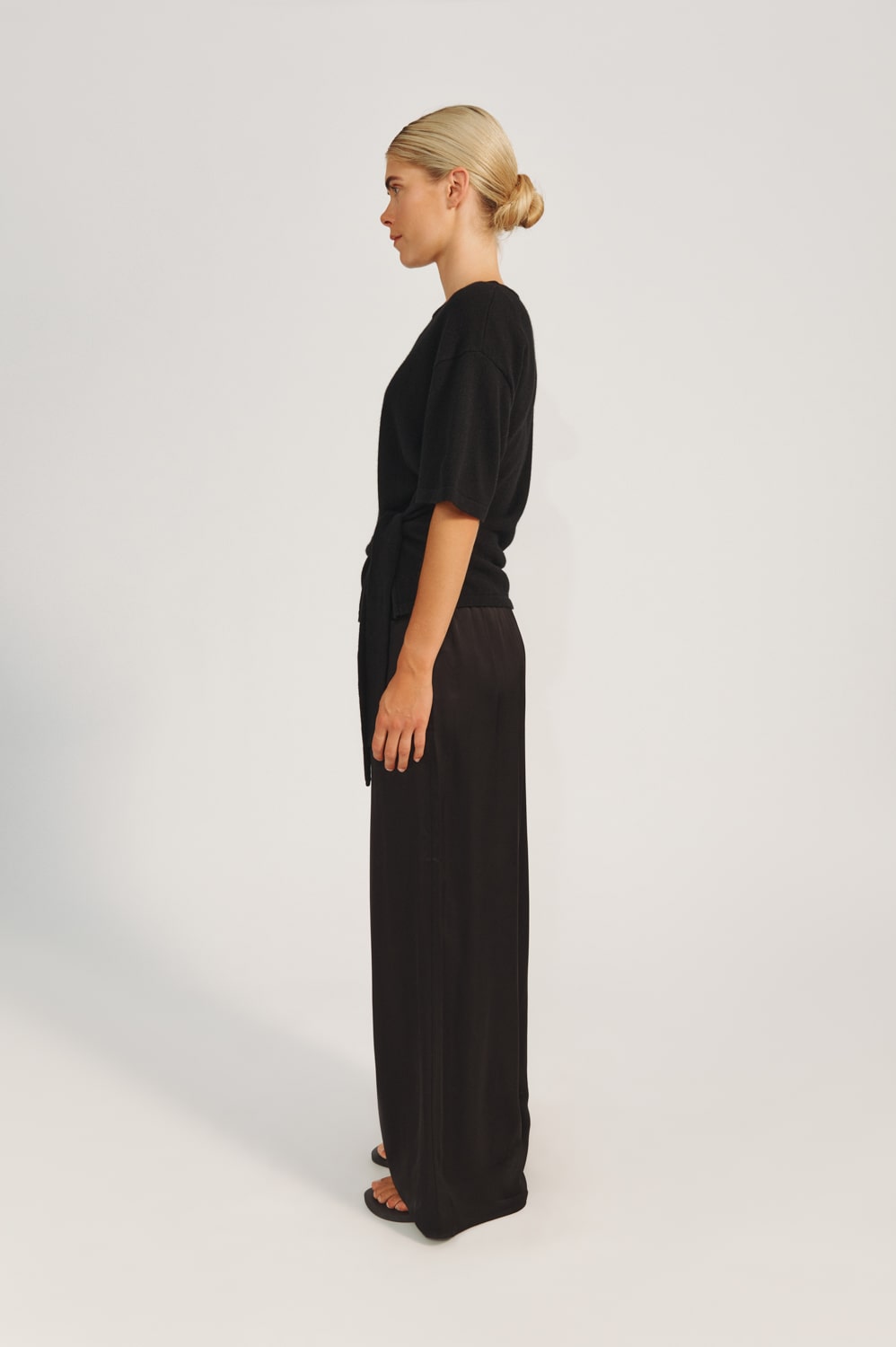 Selena T-Shirt - Black