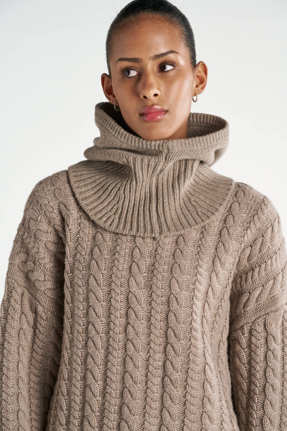 Osla Balaclava - Walnut