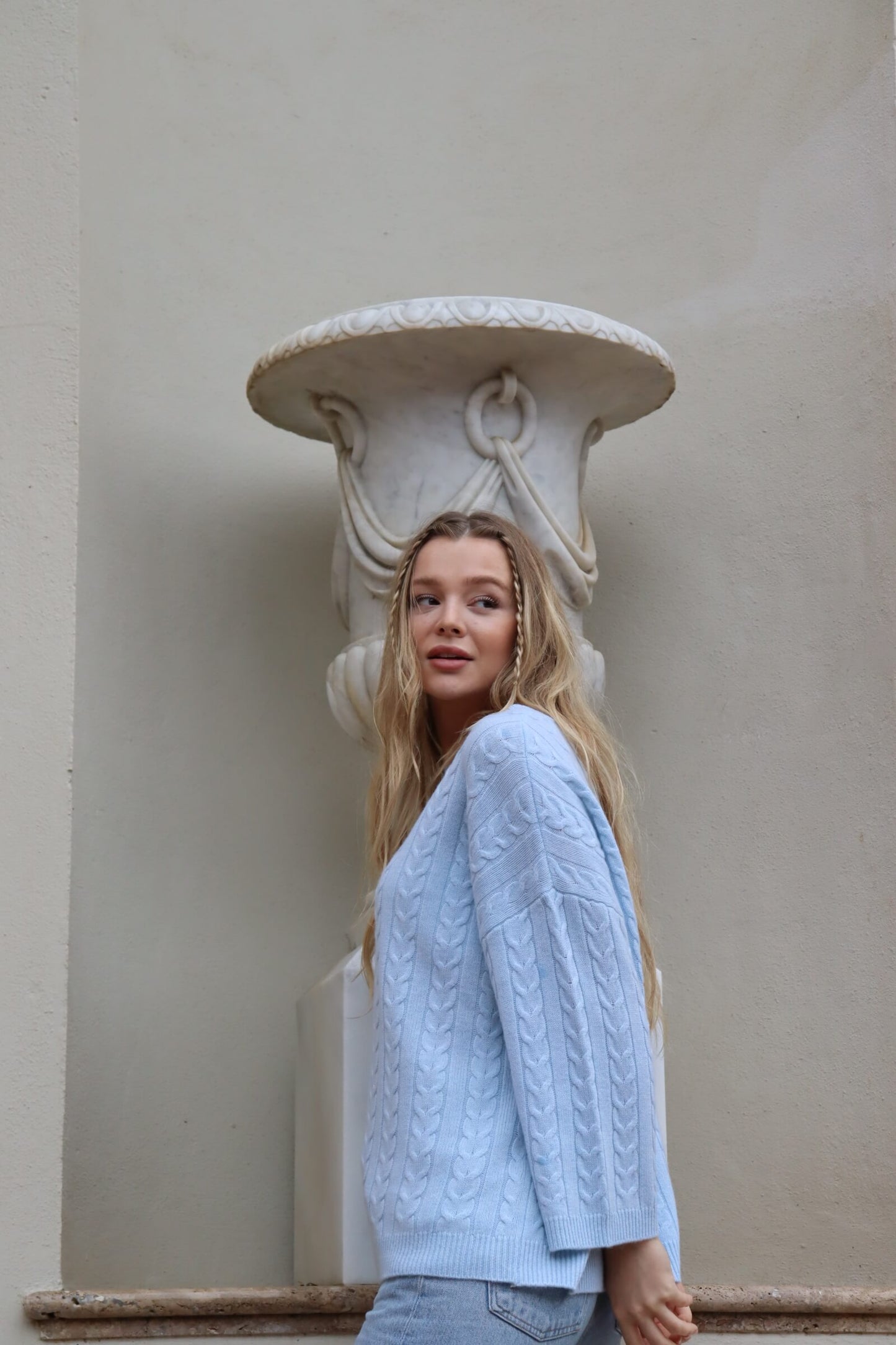 O'TAY Berry Sweater Blouses Pastel Blue